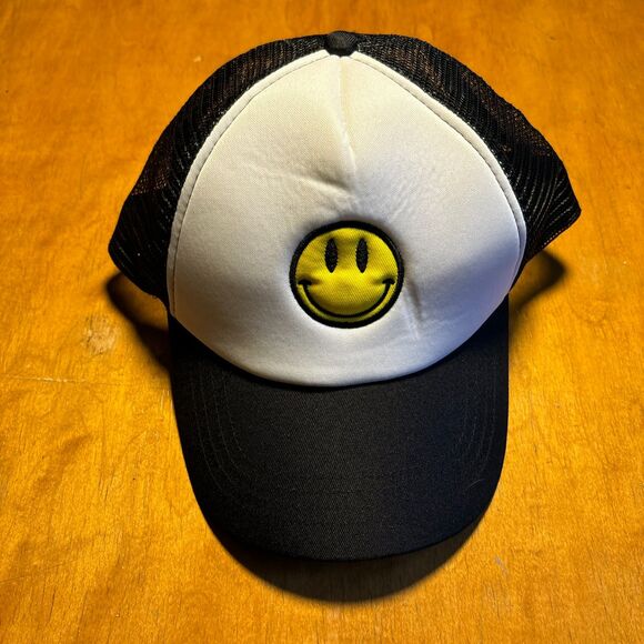 Trucker Smiley Face Embroidery Adjustable Hat - Picture 1 of 3